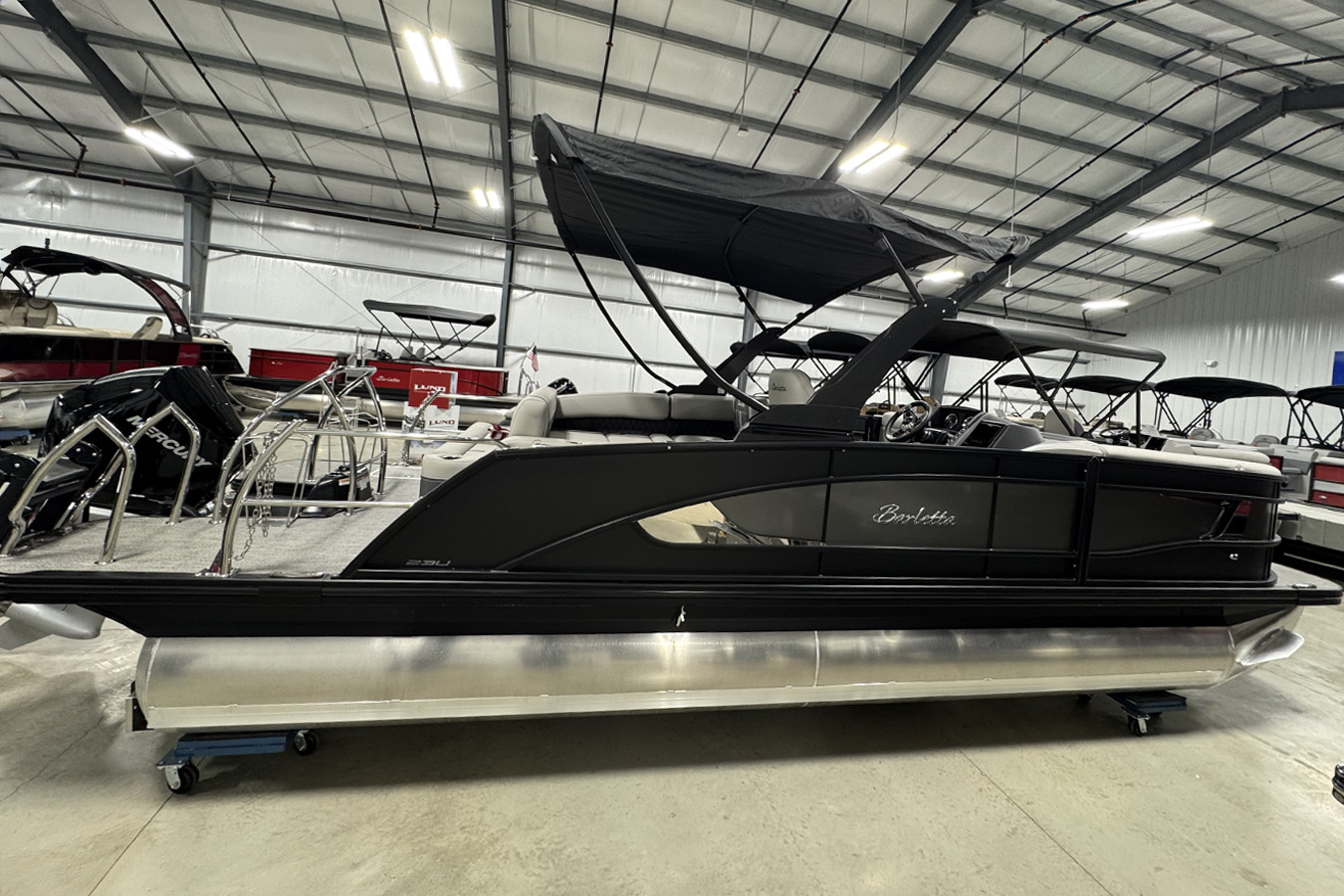 Barletta 2025 Lusso 23U Pontoon with Mercury 300L Verado V8 Motor