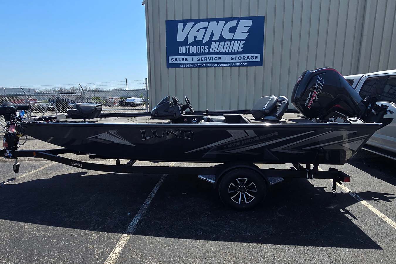 Lund 2025 1875 Renegade with Mercury 115 ELPT Pro XS and Trailer