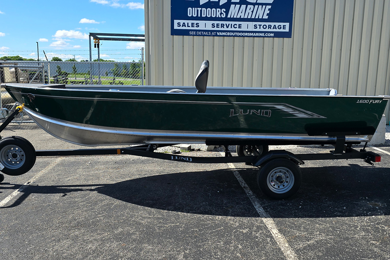 Lund 2025 1600 Fury Tiller with Mercury 9.9 ELPT CT Engine with Trailer